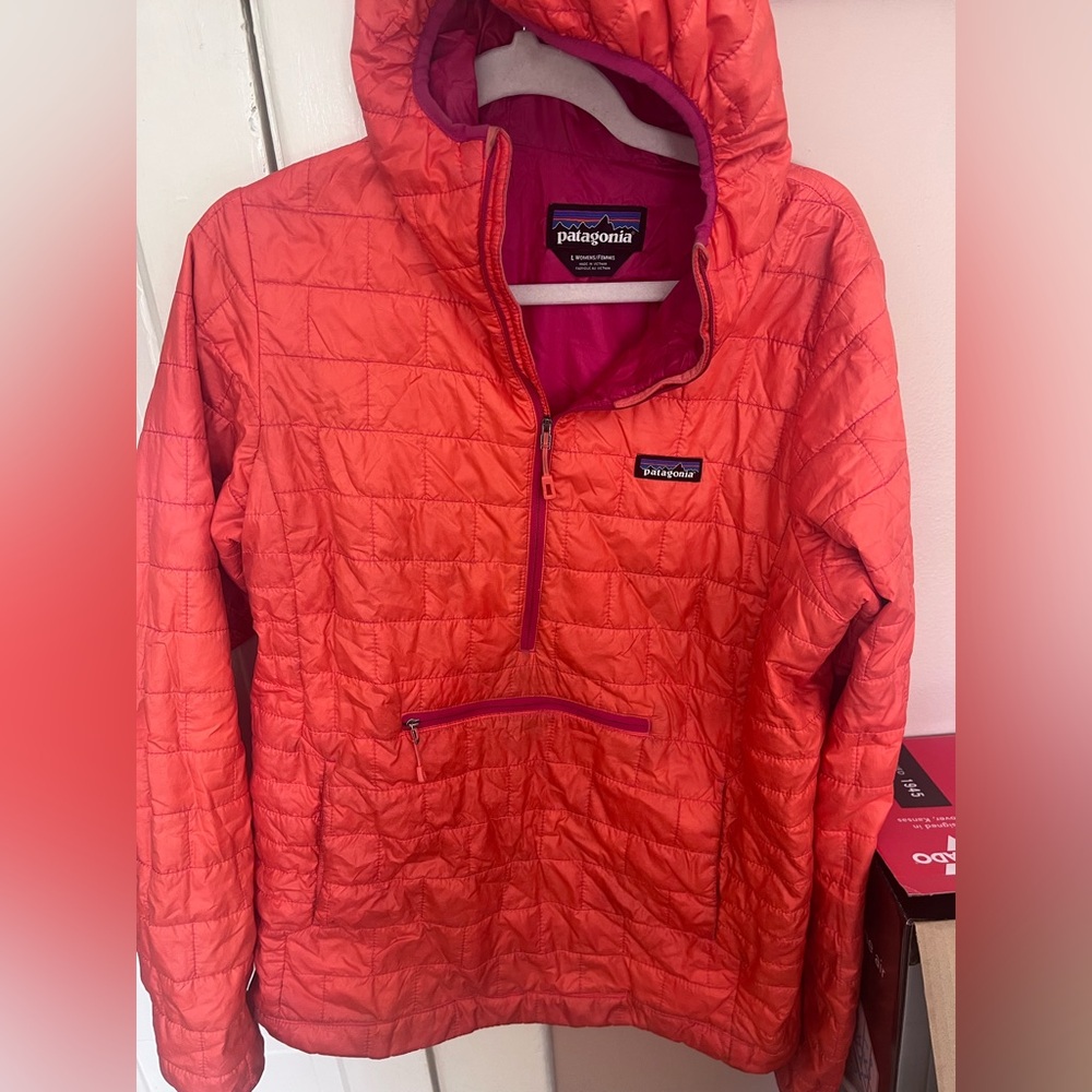 Patagonia Nano puff hoody